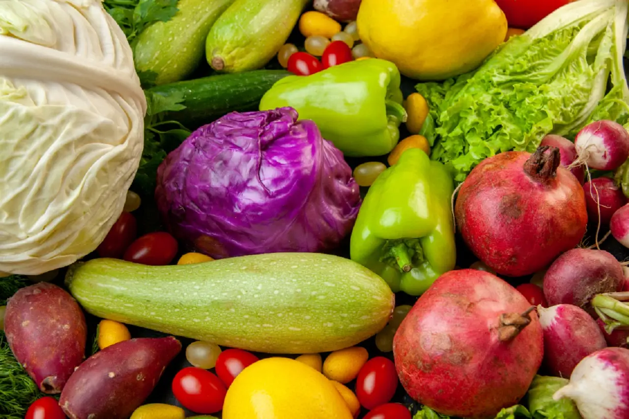 Risparmia tempo in cucina: sblocca la routine antispreco con questi tre ortaggi di stagione Risparmia tempo in cucina: sblocca la routine antispreco con questi tre ortaggi di stagione