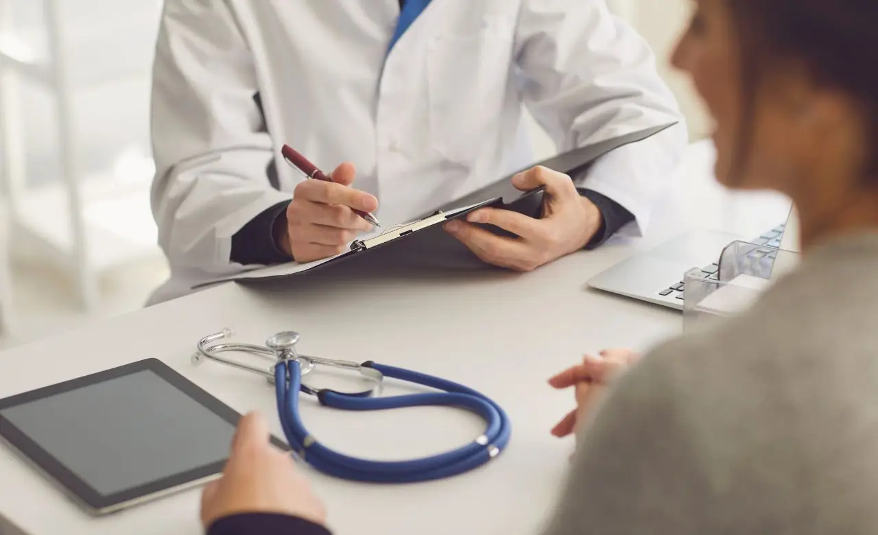 Quanto tempo vale una prescrizione medica per gli esami: ecco cosa sapere sui tempi delle ricette sanitarie