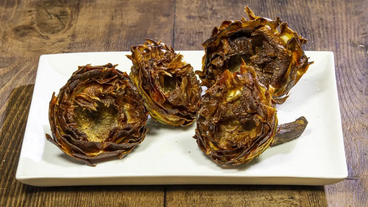 Impara a cucinare chips di verdure croccanti al forno, leggere e senza oli aggiunti Impara a cucinare chips di verdure croccanti al forno, leggere e senza oli aggiunti