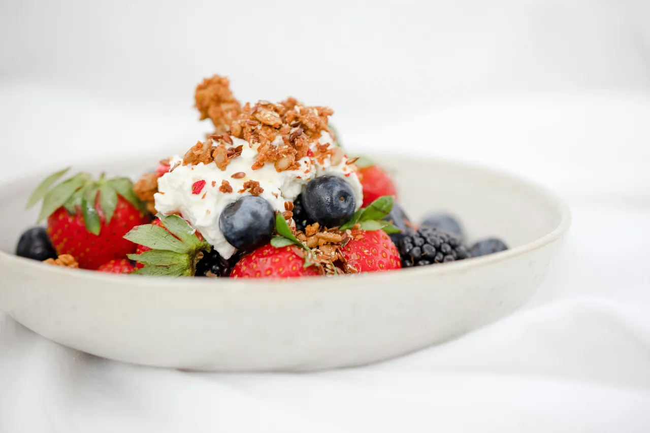 Sperimenta la ricetta estiva alla frutta che soddisfa la voglia di dolce senza zuccheri Sperimenta la ricetta estiva alla frutta che soddisfa la voglia di dolce senza zuccheri