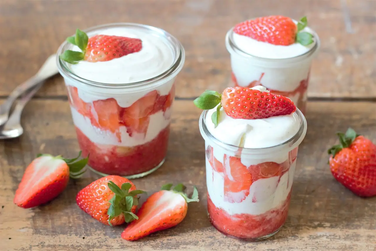 Sperimenta la ricetta estiva alla frutta che soddisfa la voglia di dolce senza zuccheri Sperimenta la ricetta estiva alla frutta che soddisfa la voglia di dolce senza zuccheri