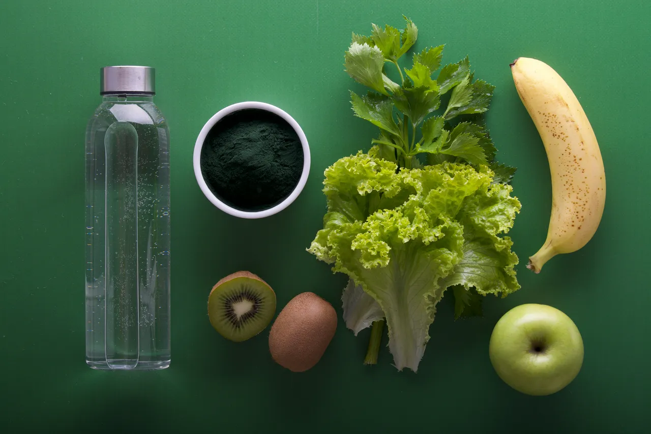 Scopri come preparare uno smoothie verde che unisce depurazione e sapore fresco Scopri come preparare uno smoothie verde che unisce depurazione e sapore fresco
