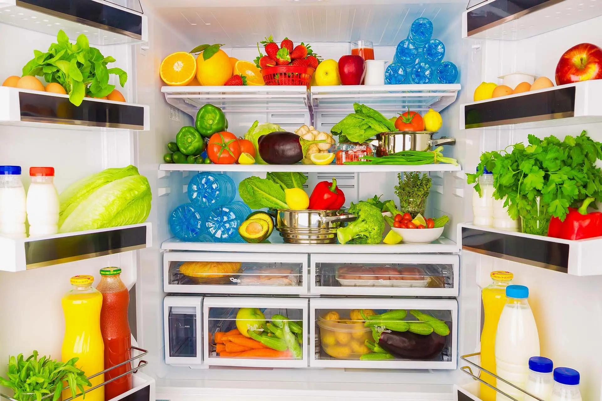 Non gettare via cibo inutilmente: come conservare freschi frutta e verdura Non gettare via cibo inutilmente: come conservare freschi frutta e verdura