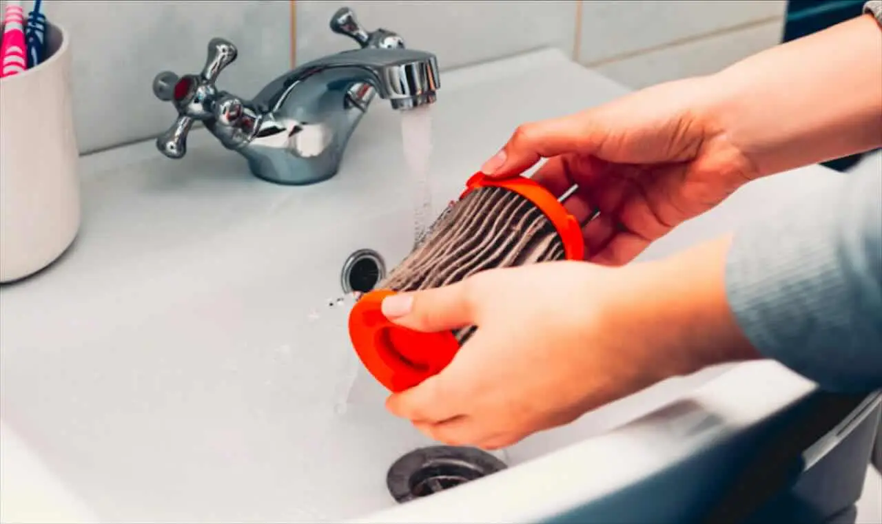 Hai controllato i filtri della lavatrice? Scopri perché agire ora previene danni e spese Hai controllato i filtri della lavatrice? Scopri perché agire ora previene danni e spese